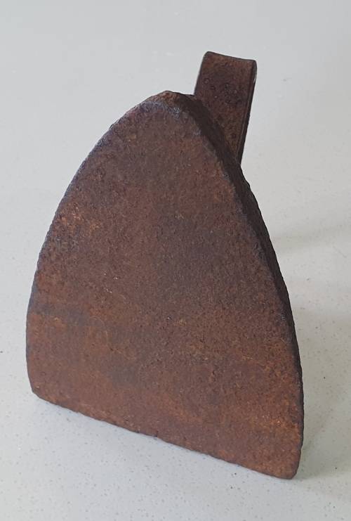 Appliances Vintage cast iron, coal stove clothing Sad Iron as per