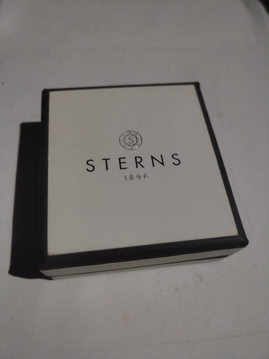 Wedding Rings - 9CT WHITE AND YELLOW GOLD STERNS WEDDING SET 11 GRAMS ...